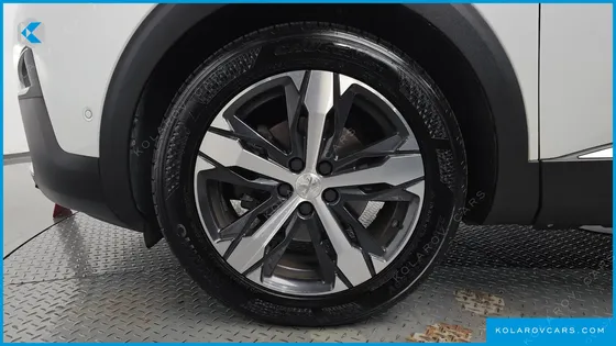 PEUGEOT 3008 1.5 BLUEHDI GT LINE