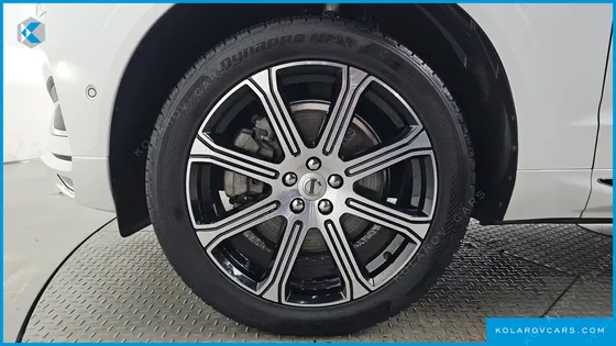 VOLVO XC60 D5 INSCRIPTION