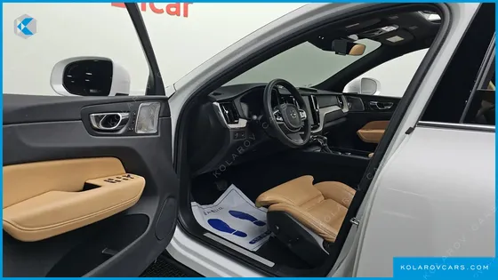 VOLVO XC60 D5 INSCRIPTION