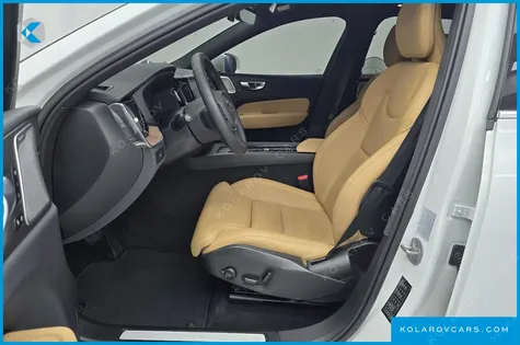 VOLVO XC60 B5 ULTIMATE BRIGHT