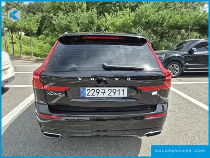 VOLVO XC60 T8 R-DESIGN