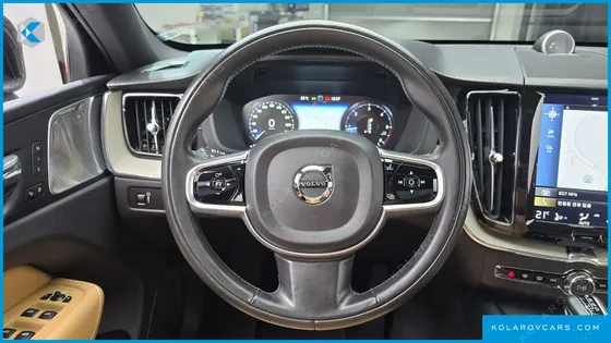 VOLVO XC60 D4 INSCRIPTION