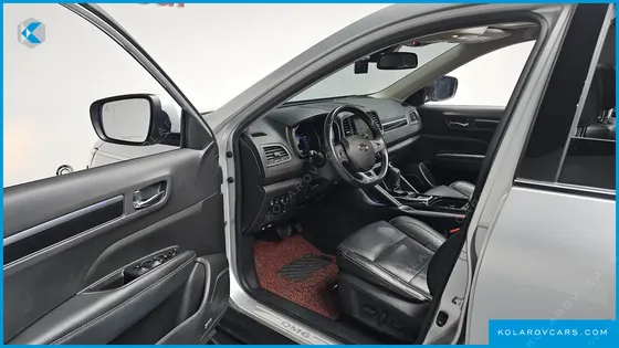 RENAULT KOREA QM6 (KOLEOS) DIESEL 4WD RE SIGNATURE