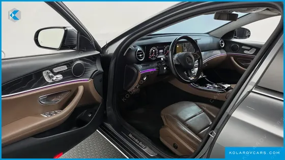 MERCEDES E-CLASS E300 4MATIC AVNATGARDE