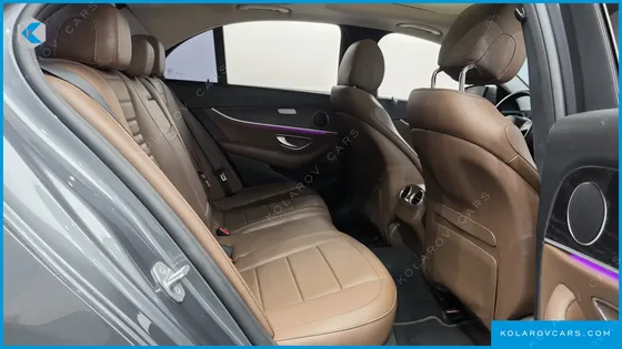 MERCEDES E-CLASS E300 4MATIC AVNATGARDE