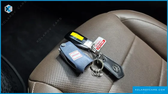 MERCEDES E-CLASS E300 4MATIC AVNATGARDE