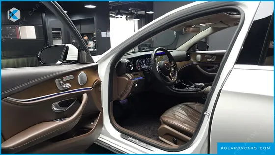 MERCEDES E-CLASS E300 4MATIC EXCLUSIVE