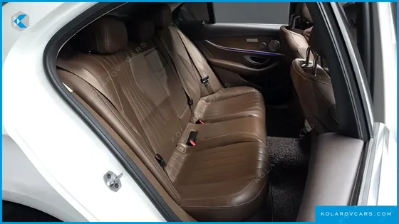 MERCEDES E-CLASS E300 4MATIC EXCLUSIVE