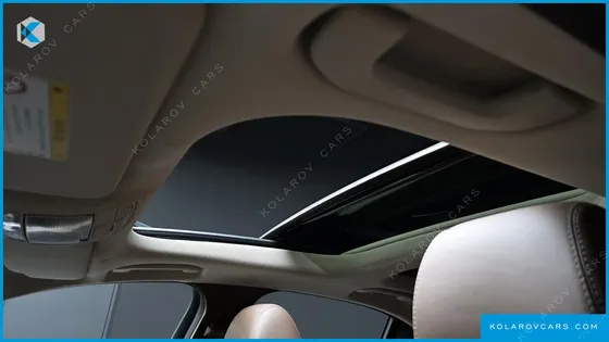 MERCEDES E-CLASS E300 4MATIC EXCLUSIVE