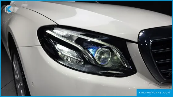 MERCEDES E-CLASS E300 4MATIC EXCLUSIVE