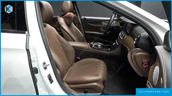 MERCEDES E-CLASS E300 4MATIC EXCLUSIVE