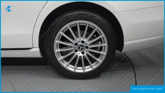 MERCEDES E-CLASS E250 EXCLUSIVE