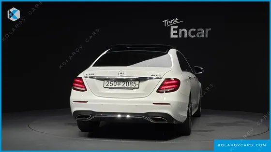 MERCEDES E-CLASS E350 4MATIC AMG LINE
