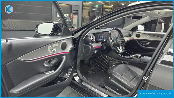 MERCEDES E-CLASS E300 AVANTGARDE