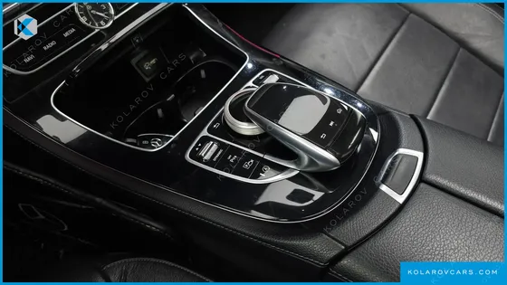 MERCEDES E-CLASS E300 AVANTGARDE