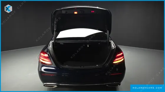 MERCEDES E-CLASS E300 4MATIC EXCLUSIVE