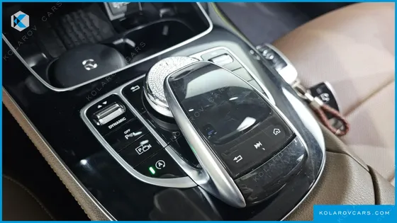 MERCEDES E-CLASS E300 AMG LINE