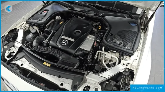MERCEDES E-CLASS E300 4MATIC AMG LINE