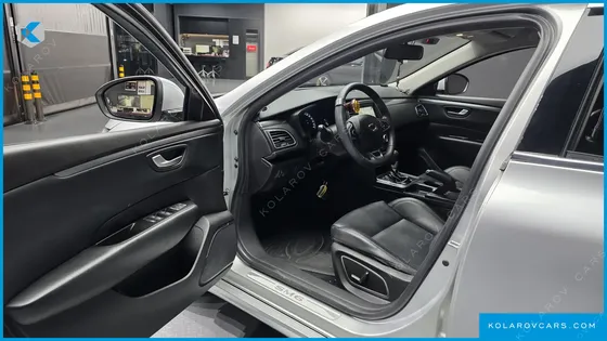 RENAULT KOREA SM6 2.0 LPE SE (RENTAL CAR)