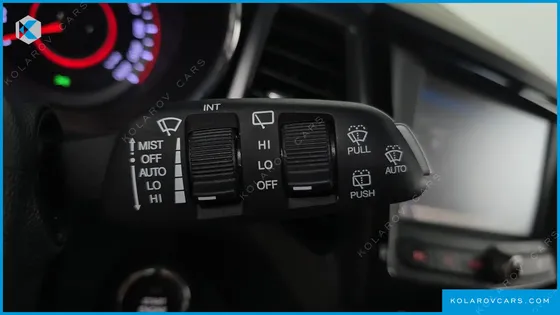 KGM - SSANGYONG TIVOLI LX 2WD