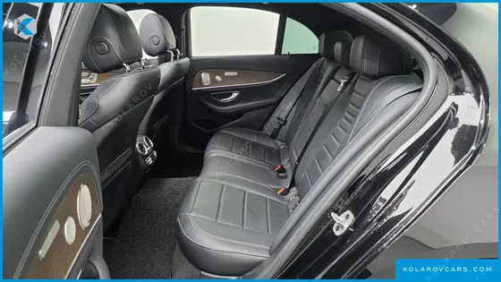 MERCEDES E-CLASS E300E 4MATIC EXCLUSIVE
