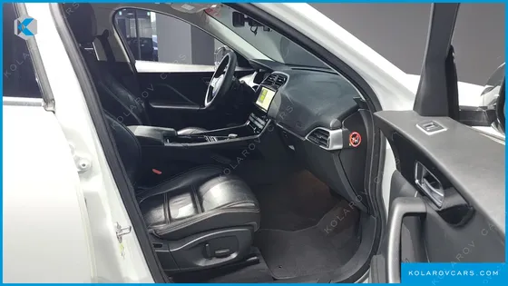 JAGUAR F-PACE 20D PRESTIGE