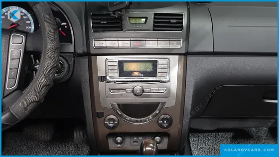 KGM - SSANGYONG REXTON 2.0 4WD RX7