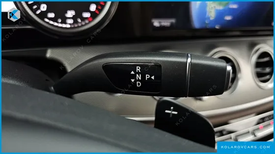 MERCEDES E-CLASS E200 AVANTGARDE