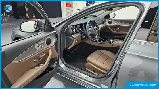 MERCEDES E-CLASS E200 AVANTGARDE