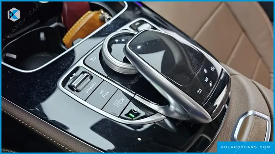 MERCEDES E-CLASS E200 AVANTGARDE