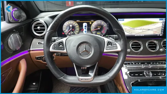 MERCEDES E-CLASS E300 4MATIC AMG LINE