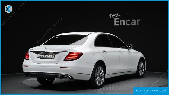 MERCEDES E-CLASS E300 4MATIC EXCLUSIVE