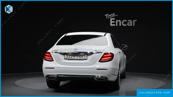 MERCEDES E-CLASS E300 4MATIC EXCLUSIVE