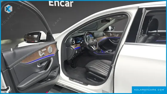 MERCEDES E-CLASS E300 4MATIC EXCLUSIVE