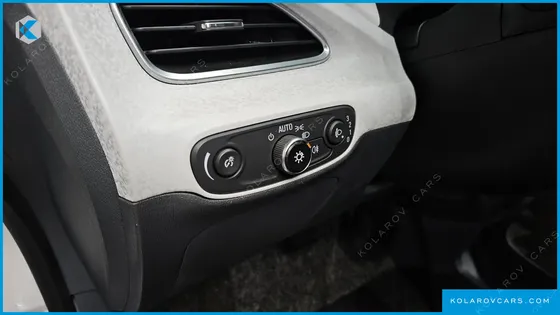 CHEVROLET (GM DAEWOO) BOLT EV EV PREMIER