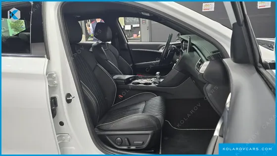 GENESIS G70 2.0T AWD