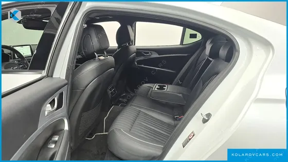 GENESIS G70 2.0T AWD