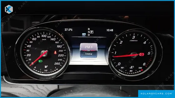 MERCEDES E-CLASS E220D 4MATIC AVANTGARDE