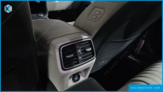 GENESIS G70 2.0T AWD