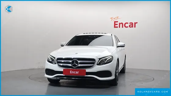 MERCEDES E-CLASS E300 4MATIC AVNATGARDE