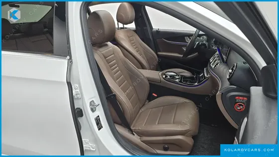 MERCEDES E-CLASS E300 4MATIC AVNATGARDE
