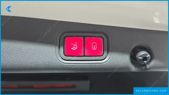 MERCEDES E-CLASS E300 4MATIC AVNATGARDE