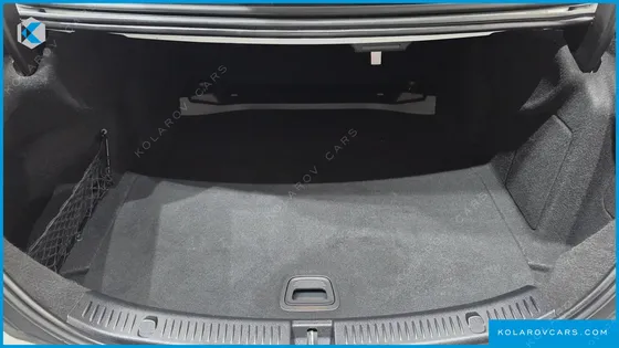 MERCEDES E-CLASS E220D AVANTGARDE