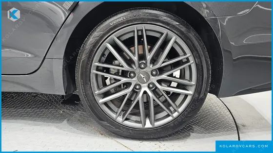 GENESIS G70 2.0T AWD