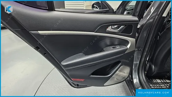 GENESIS G70 2.0T AWD