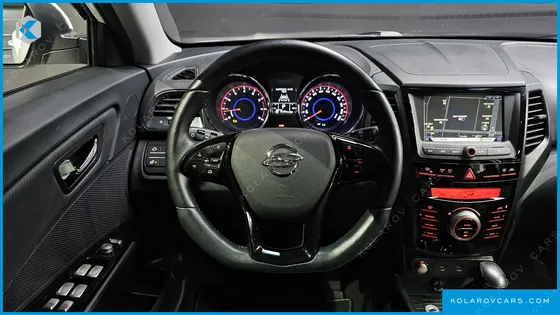 KGM - SSANGYONG TIVOLI LX 2WD