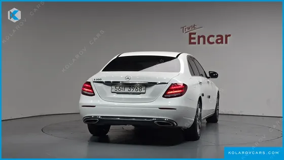 MERCEDES E-CLASS E300 AVANTGARDE