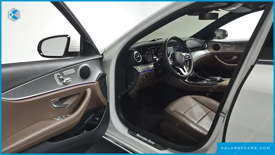 MERCEDES E-CLASS E300 AVANTGARDE