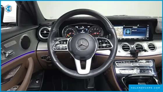 MERCEDES E-CLASS E300 AVANTGARDE
