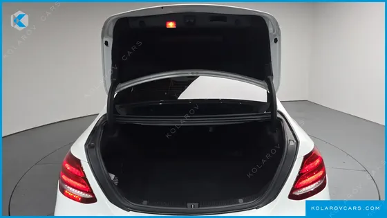 MERCEDES E-CLASS E300 AVANTGARDE